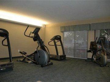 Express Cape Coral-fort Myers Area By Ihg Hotel 3*
